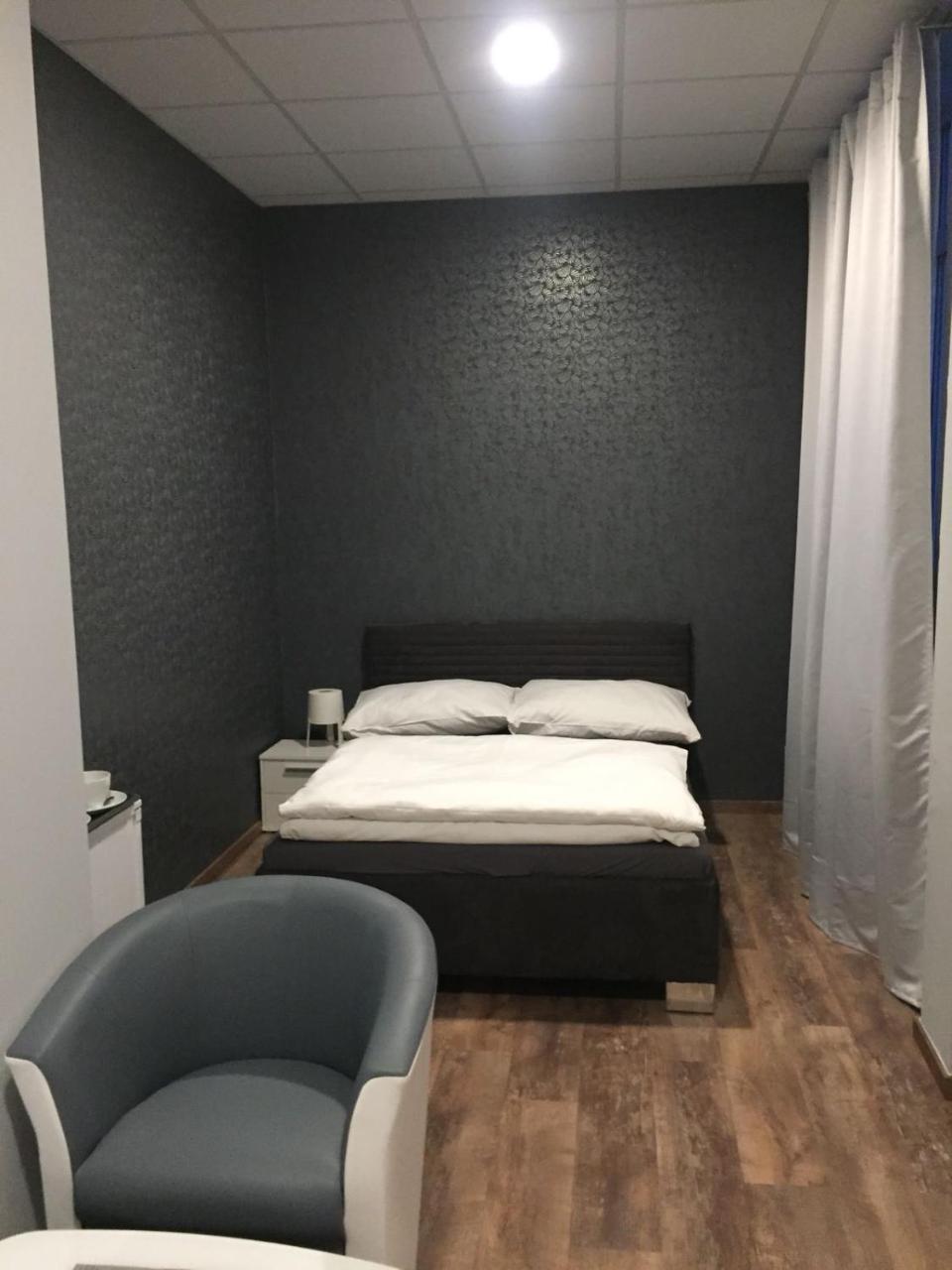 Kolbenka Hostel *